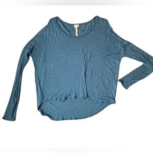 Aritzia Wilfred Free Top Teal green Boxy Long Sleeve Size XS